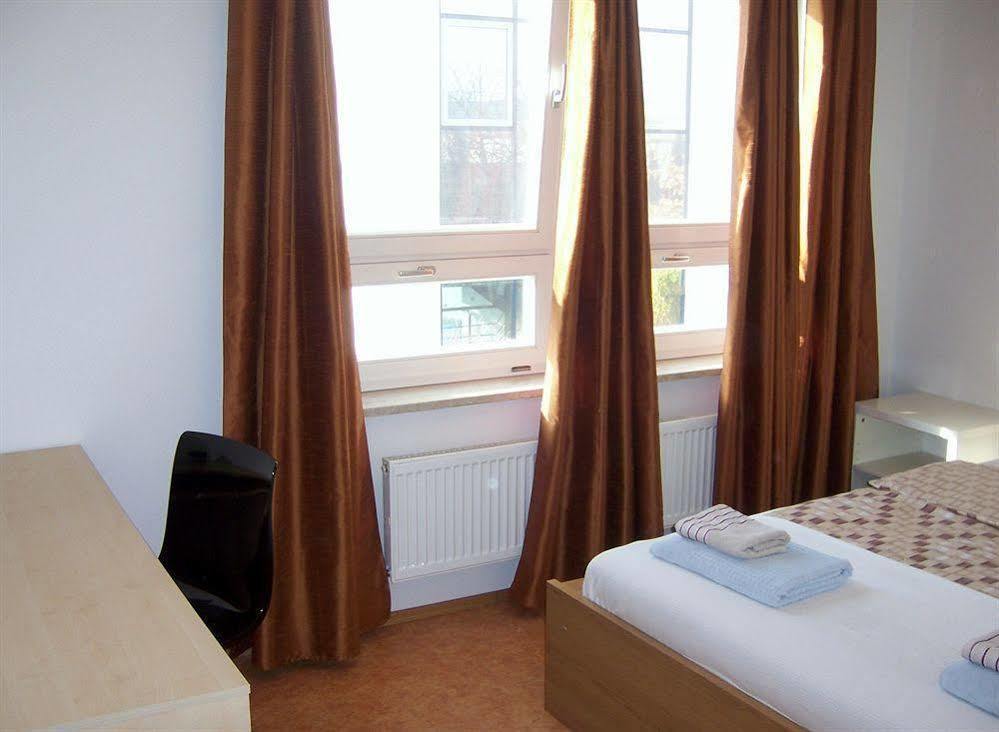 מינכן East Park Apartments Baumkirchner Str 18 מראה חיצוני תמונה